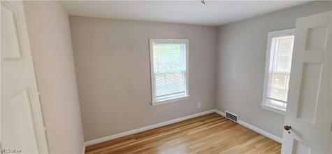 3531 Bainbridge Road Cleveland Heights OH 44118