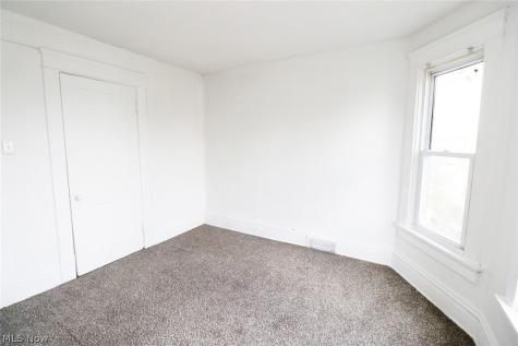1336 Oregon Avenue Steubenville OH 43952