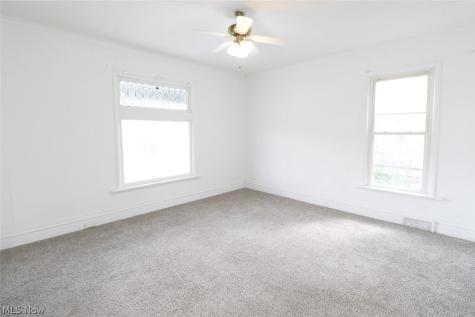 1336 Oregon Avenue Steubenville OH 43952