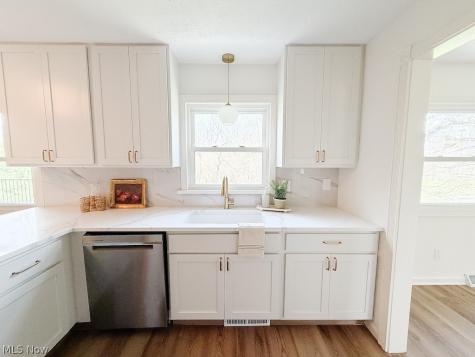 455 Barrenwood Drive Wadsworth OH 44281