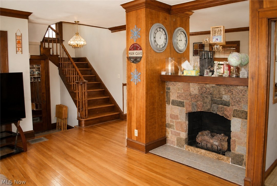 9014 Snow Road Parma OH 44130