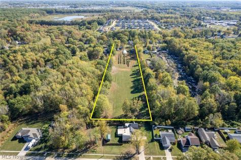 7168 Case Road North Ridgeville OH 44039