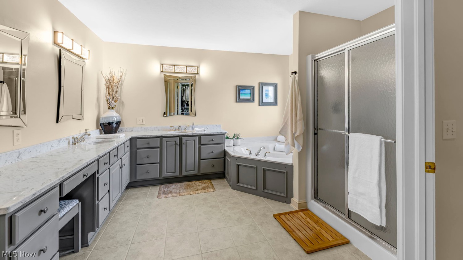 4335 Lakeview Glen Drive Medina OH 44256