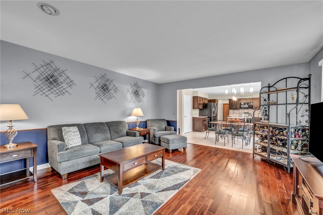 15249 Sassafras Drive Strongsville OH 44136