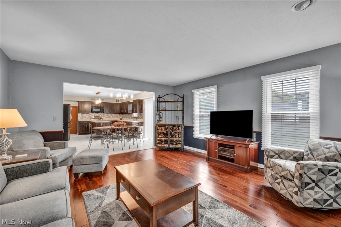 15249 Sassafras Drive Strongsville OH 44136