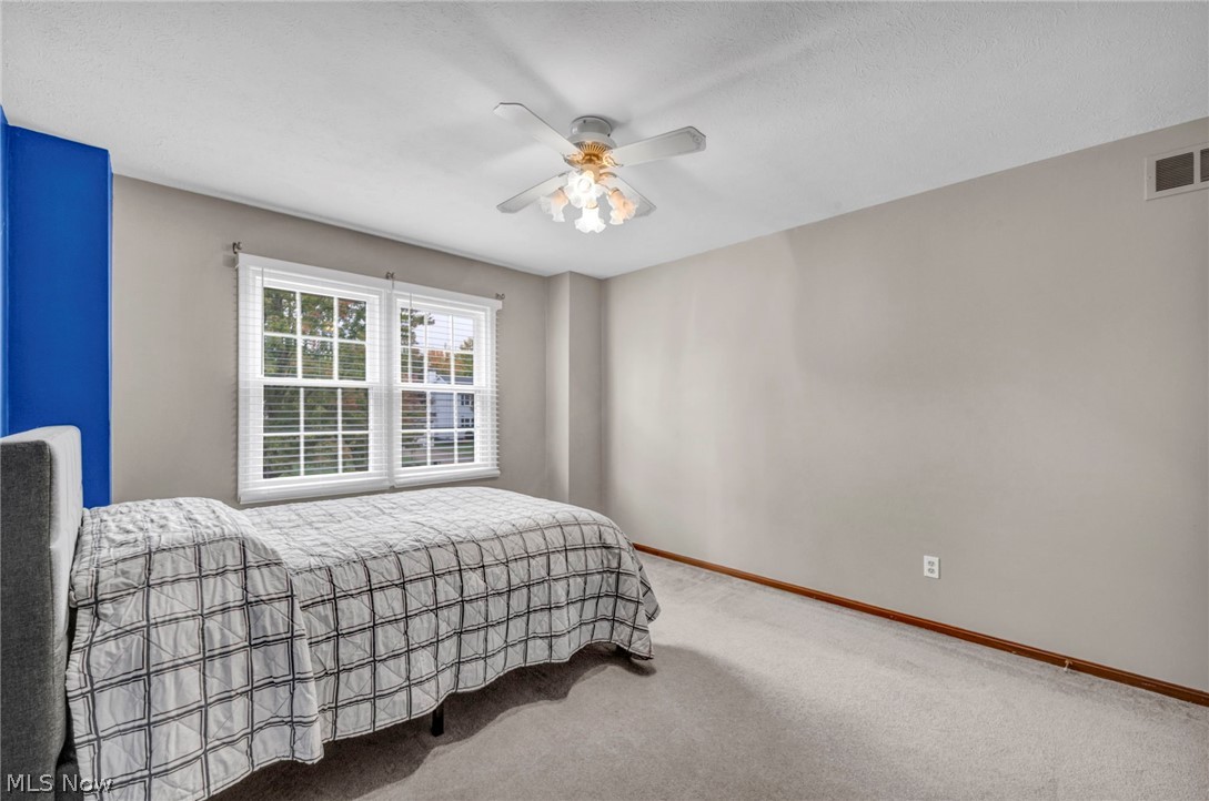 15249 Sassafras Drive Strongsville OH 44136