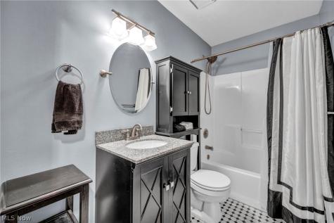15249 Sassafras Drive Strongsville OH 44136