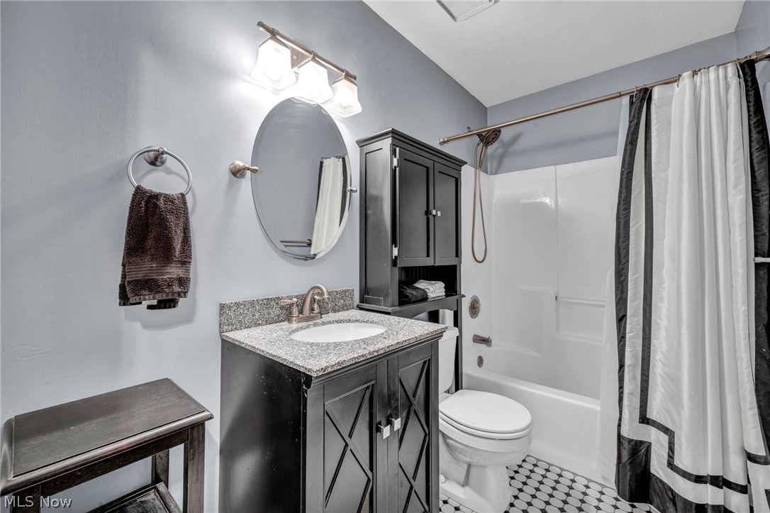 15249 Sassafras Drive Strongsville OH 44136