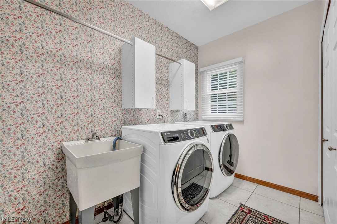 15249 Sassafras Drive Strongsville OH 44136