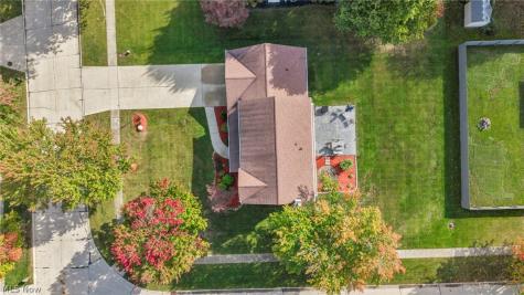 15249 Sassafras Drive Strongsville OH 44136