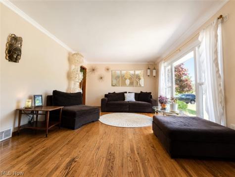 11737 Meadowbrook Drive Parma Heights OH 44130