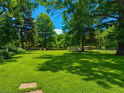 11737 Meadowbrook Drive Parma Heights OH 44130