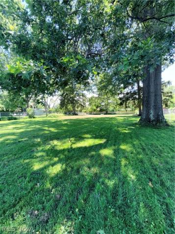 11737 Meadowbrook Drive Parma Heights OH 44130