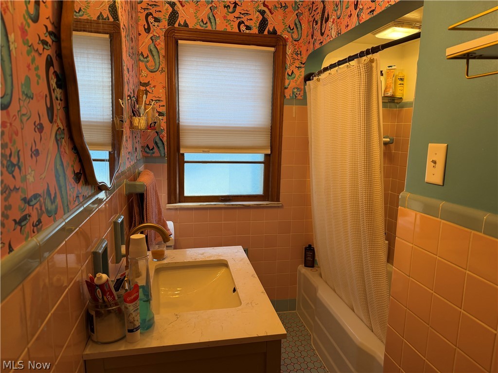 6814 York Road Parma Heights OH 44130