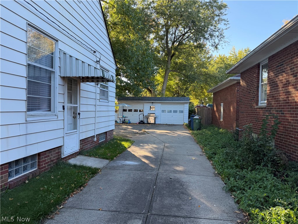 6814 York Road Parma Heights OH 44130