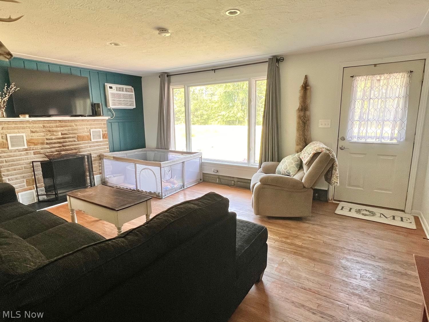 13732 Vermilion Road Amherst OH 44001