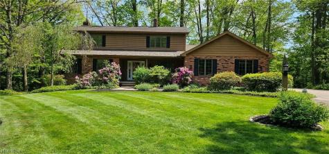 Timber Ridge Lane Willoughby OH 44094