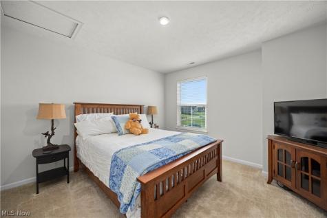 36622 Stockport Mill Drive North Ridgeville OH 44039