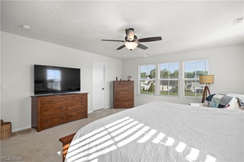36622 Stockport Mill Drive North Ridgeville OH 44039