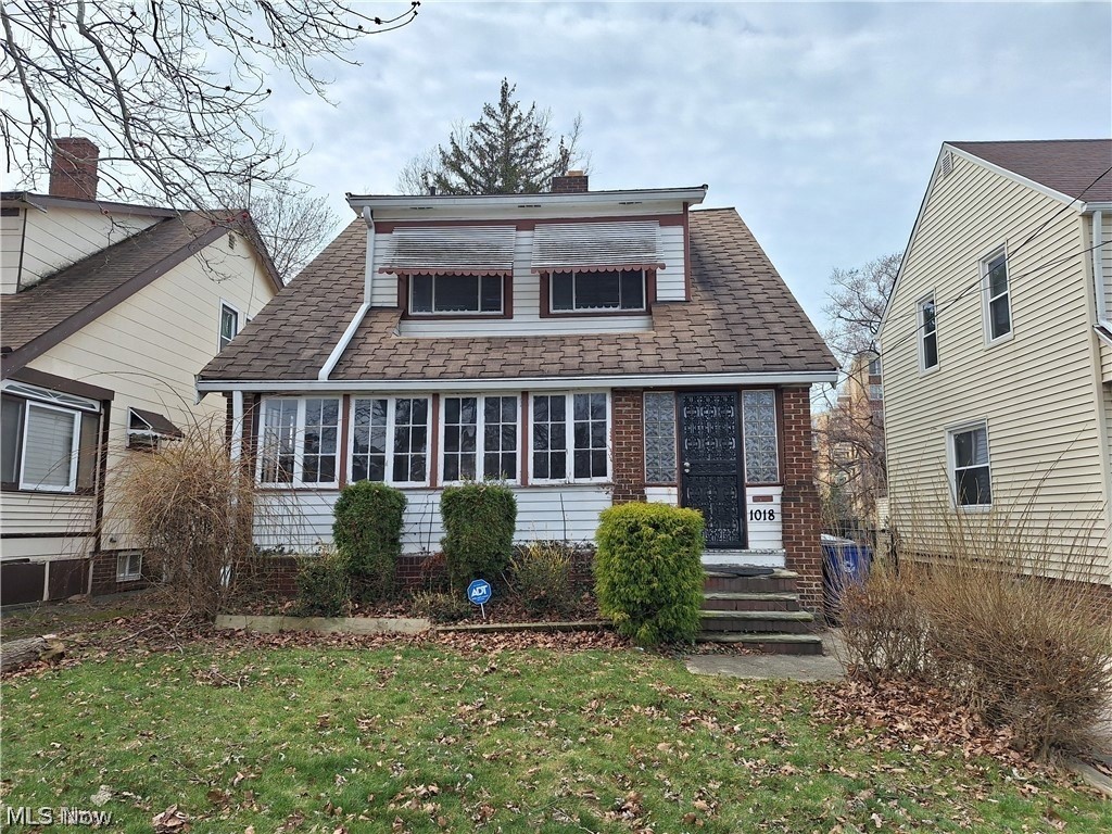 1018 E 169th Street Cleveland OH 44110