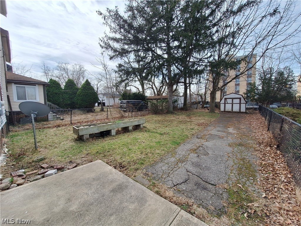 1018 E 169th Street Cleveland OH 44110