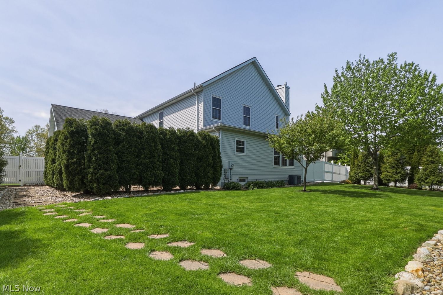 5309 Cameron Court Sheffield Village OH 44054