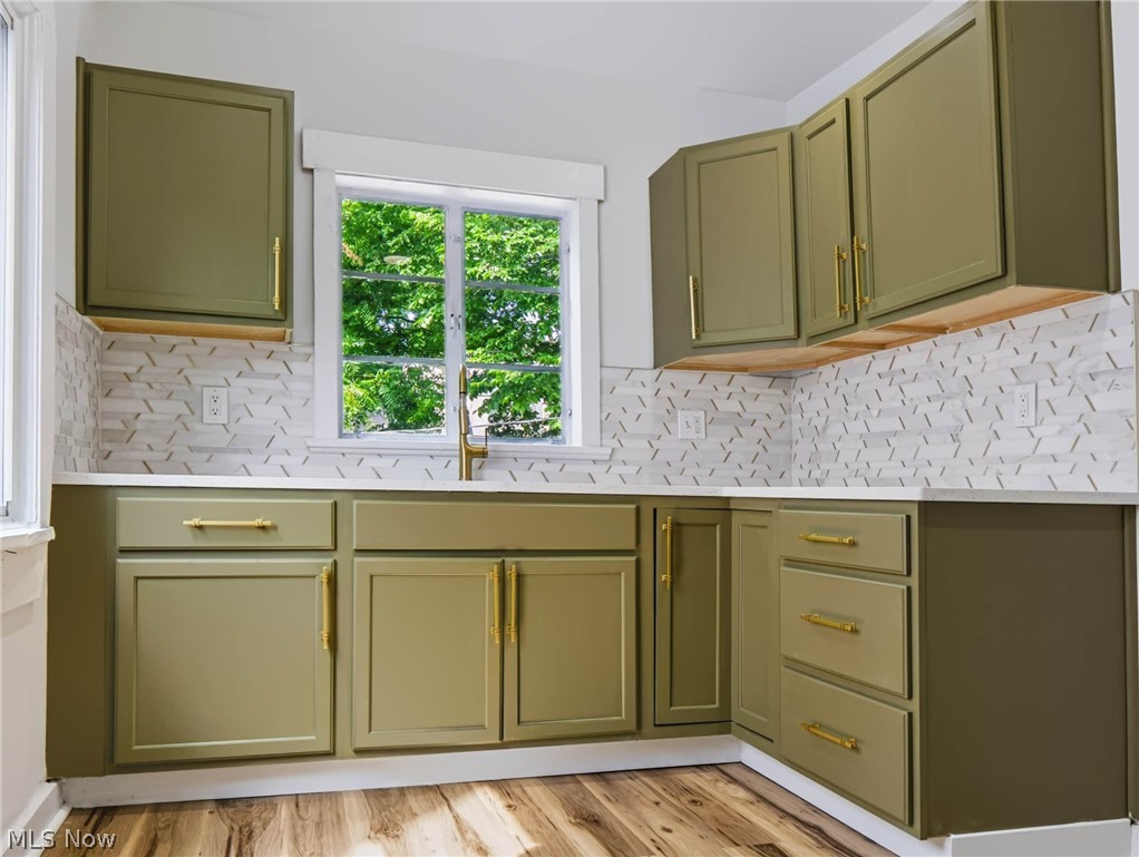 1502 E 172nd Street Cleveland OH 44110
