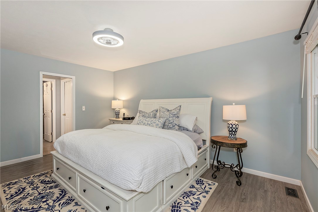 8290 Pine Creek Court Chagrin Falls OH 44023