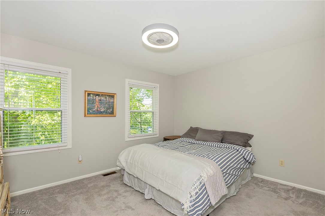8290 Pine Creek Court Chagrin Falls OH 44023