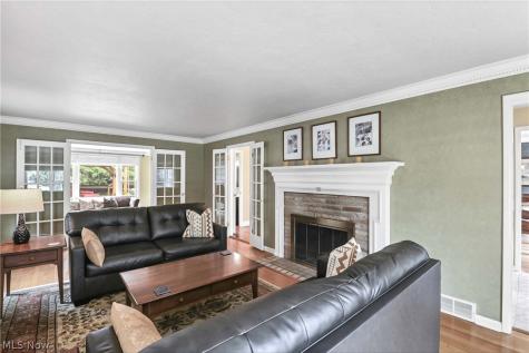 22424 Sunnyhill Drive Rocky River OH 44116
