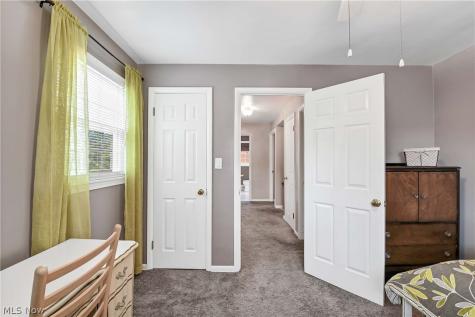 22424 Sunnyhill Drive Rocky River OH 44116