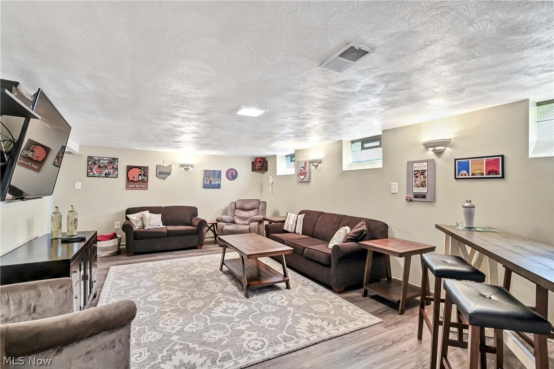 22424 Sunnyhill Drive Rocky River OH 44116