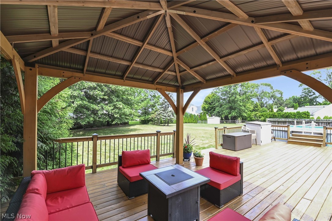22424 Sunnyhill Drive Rocky River OH 44116