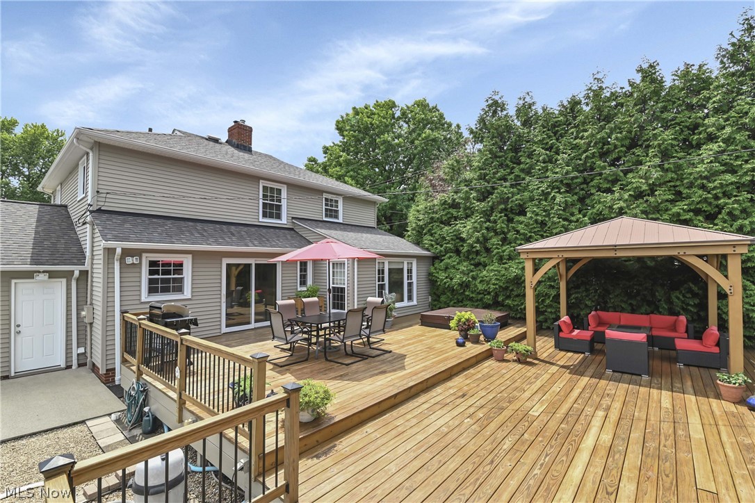 22424 Sunnyhill Drive Rocky River OH 44116