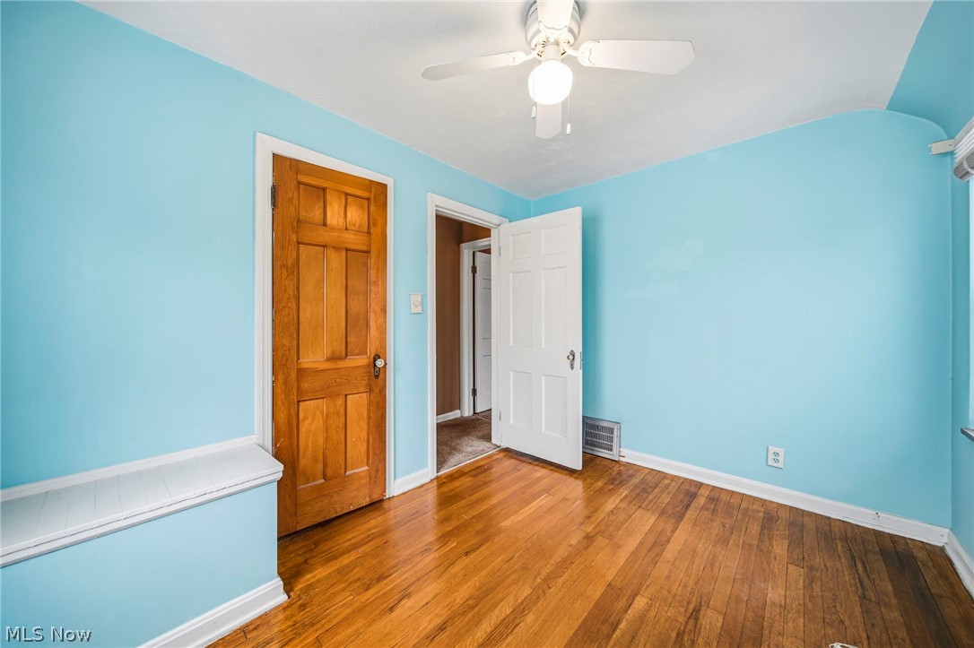 94 E 217th Street Euclid OH 44123