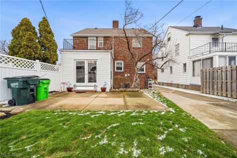 94 E 217th Street Euclid OH 44123
