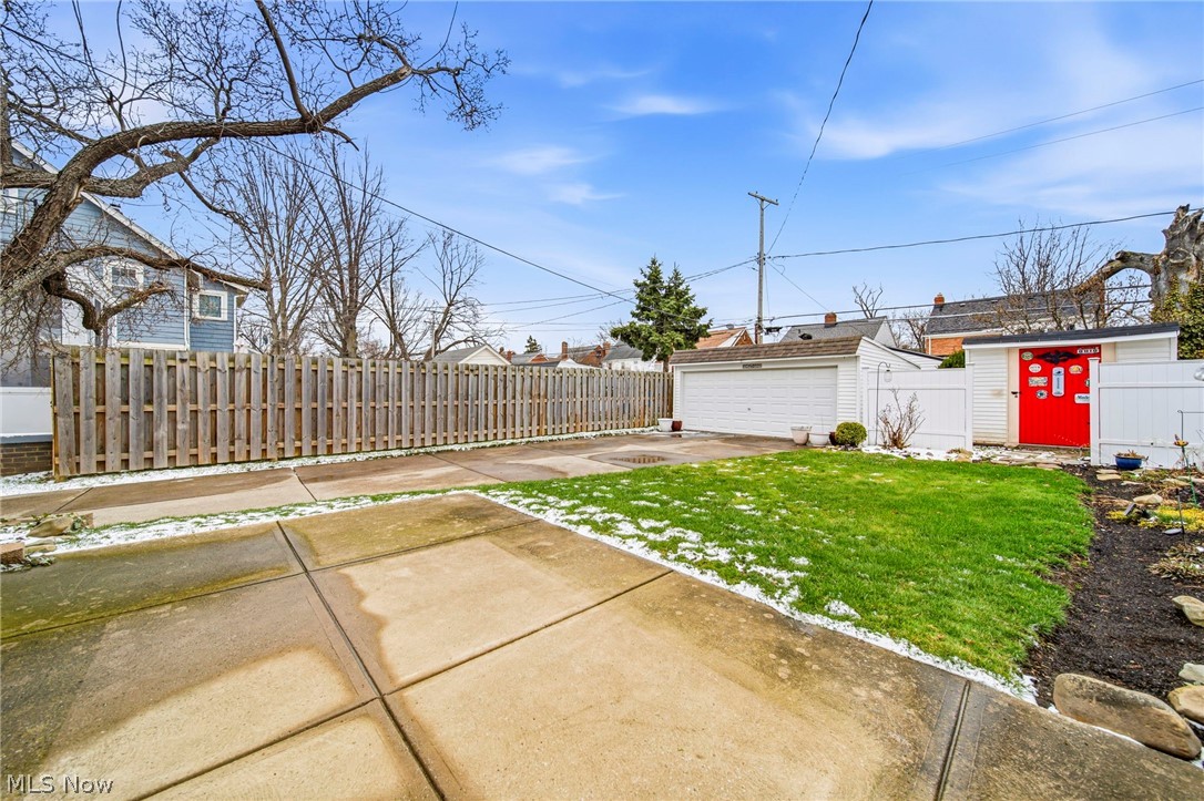 94 E 217th Street Euclid OH 44123