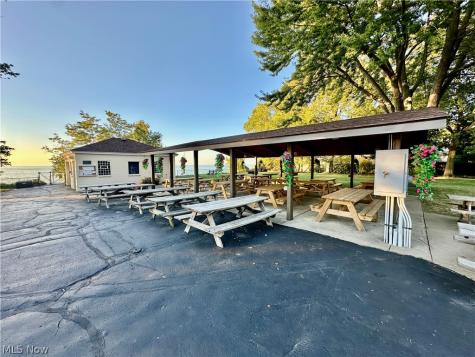 94 E 217th Street Euclid OH 44123