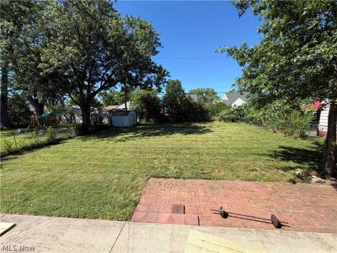10810 Windham Road Parma OH 44130