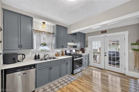2674 6th Street Cuyahoga Falls OH 44221