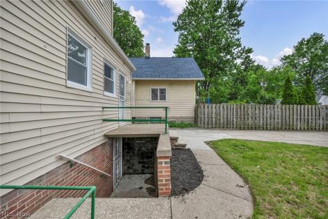 3658 W 138th Street Cleveland OH 44111