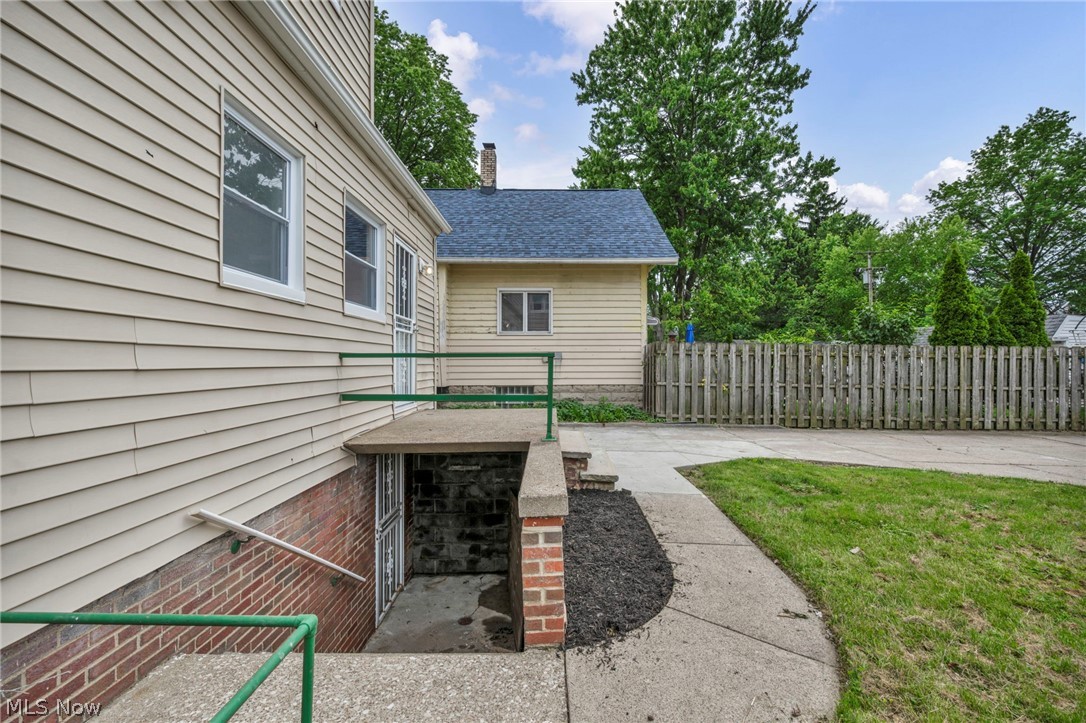 3658 W 138th Street Cleveland OH 44111