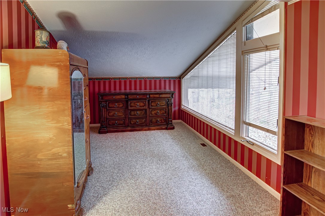 711 Cross Creek Oval Aurora OH 44202