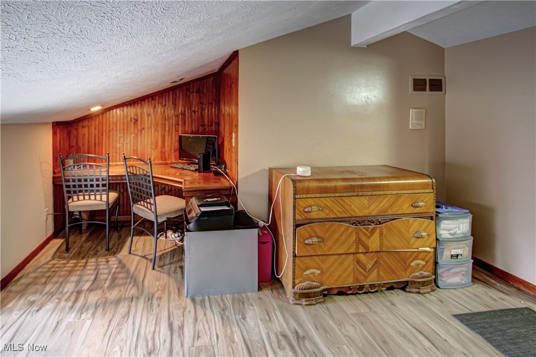 711 Cross Creek Oval Aurora OH 44202