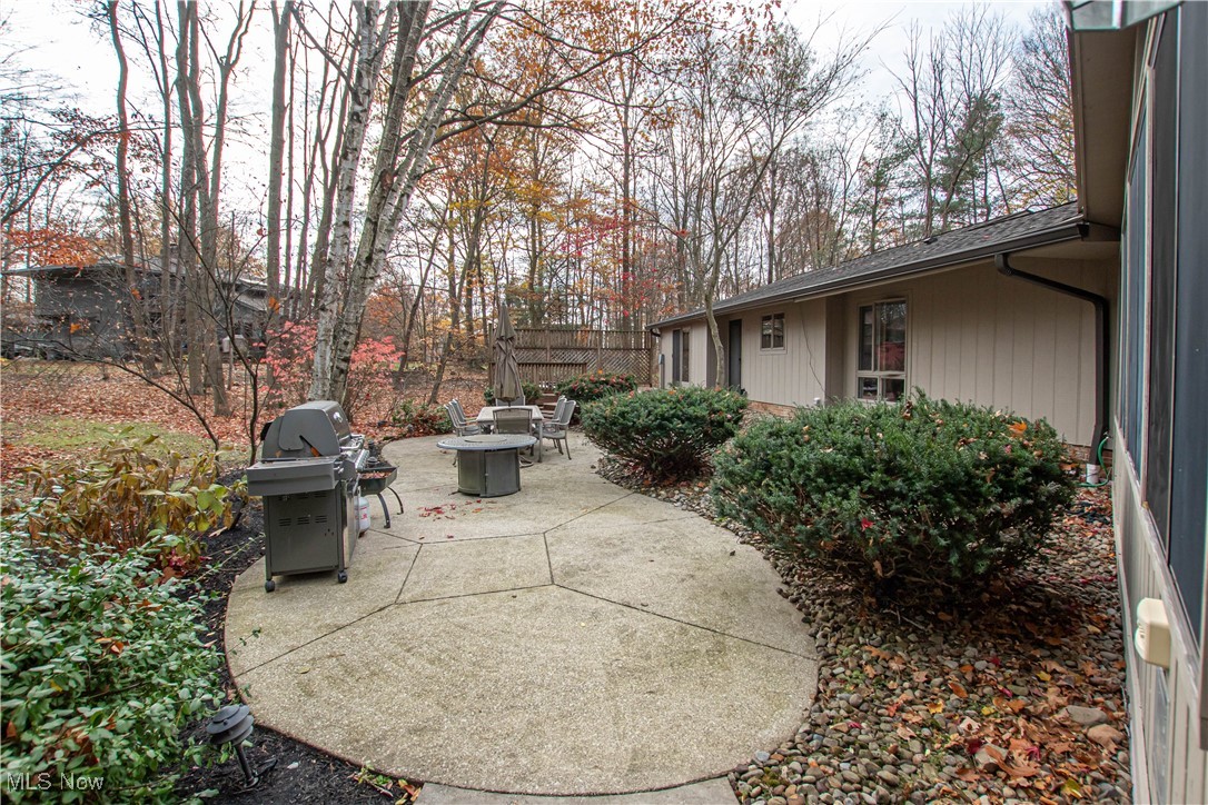 711 Cross Creek Oval Aurora OH 44202