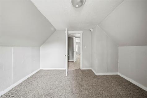 9008 Birchdale Avenue Cleveland OH 44106