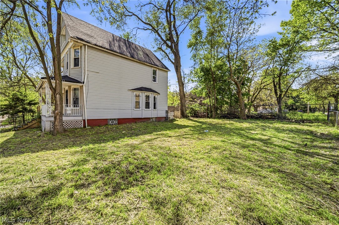 9008 Birchdale Avenue Cleveland OH 44106