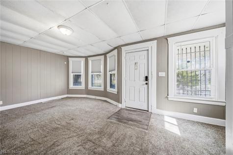 9008 Birchdale Avenue Cleveland OH 44106