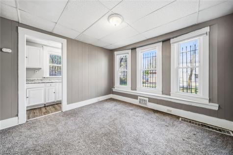 9008 Birchdale Avenue Cleveland OH 44106