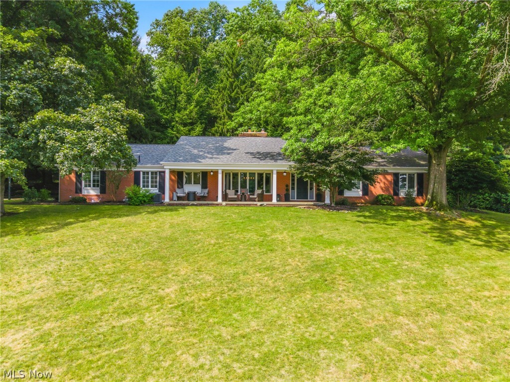 3189 Dunbarton Avenue NW Canton OH 44708